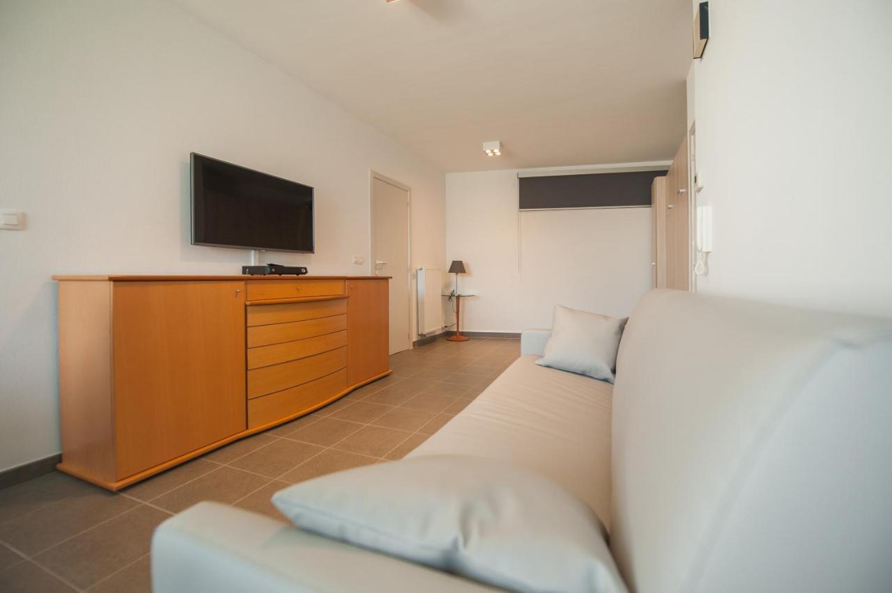 Studio Met Groot Zonneterras Centrum Oostende Dış mekan fotoğraf