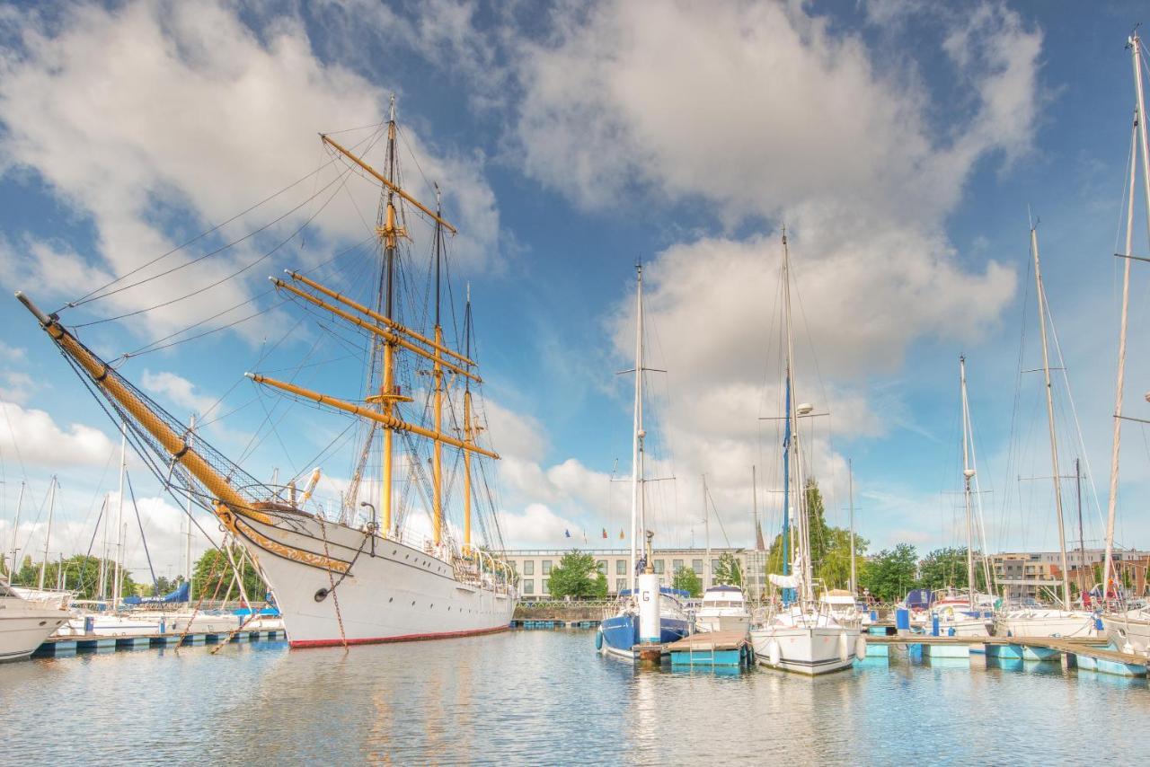 Studio Met Groot Zonneterras Centrum Oostende Dış mekan fotoğraf